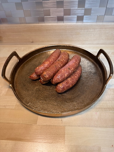 A pile of spicy north dakota sausages